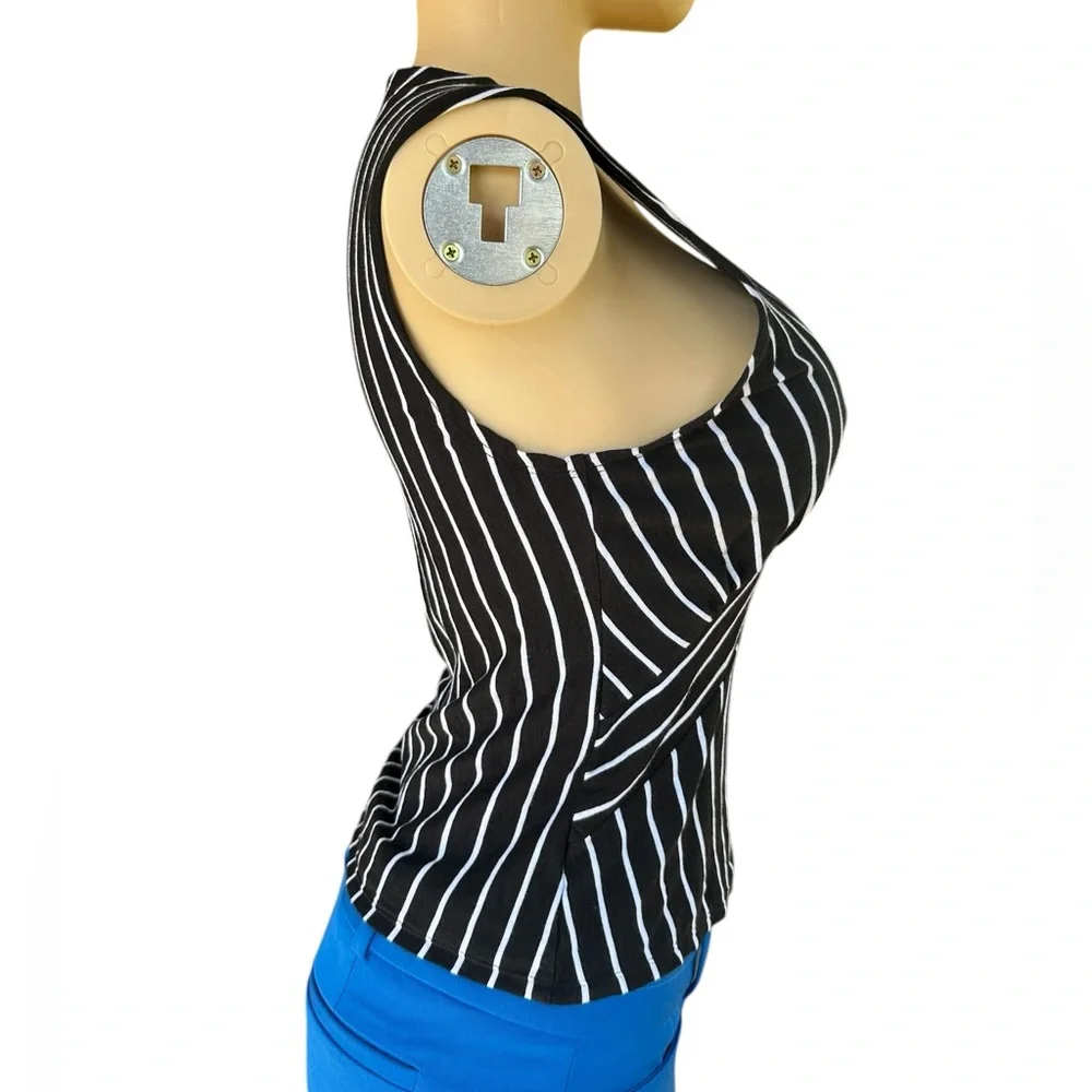 Banana Republic Black and White Striped Tank Top - Picture 4 of 7